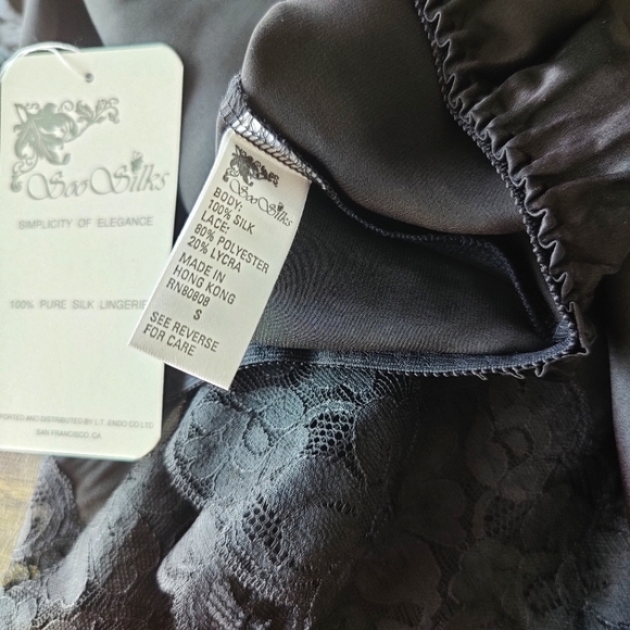 NWT Vintage Silk Slip Skirt | 90s Satin Slip | Knee Length Half Slip - Picture 5 of 5